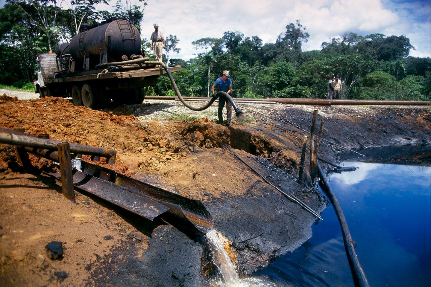 Amazon crude oil extraction