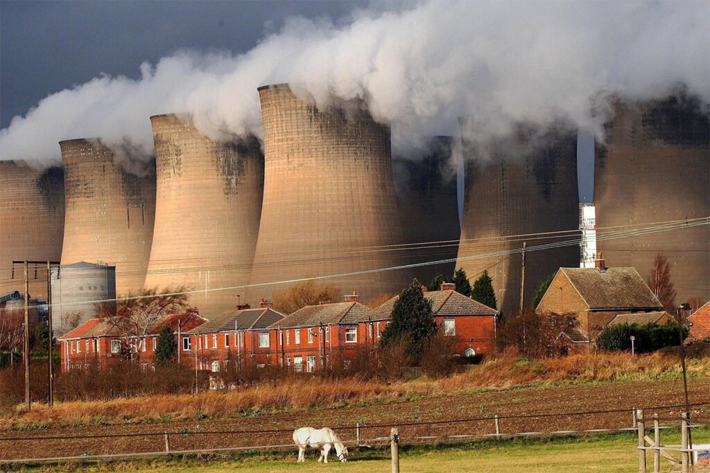 Coal power station cooling towers